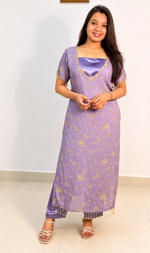 Embroidered ethnic wear for women - Creative Couture

